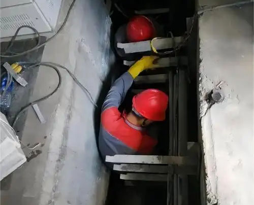 小板镇电缆沟堵漏